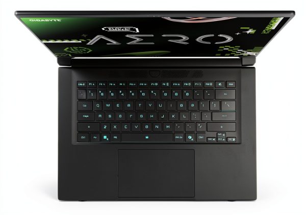 GIGABYTE AERO X16 Copilot+ PC AMD Ryzen AI 7 RTX 5060-9