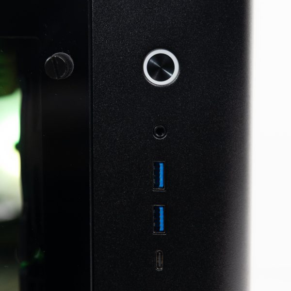 Xidax X 6 Onami Gaming PC AMD Ryzen 7 9800X3D Radeon 9070XT-5